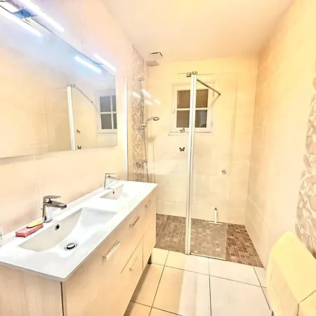 Maison Calme 2 Chambres, Proche Et Commerces, Equipee, Animaux Acceptes, 4 Pers. - Fr-1-777-3